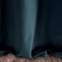 Kép 7/7 - Pierre bársony sötétítő függöny Gránátkék 140x250 cm