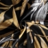 Kép 8/10 - Zoja Pierre Cardin bársony sötétítő függöny Fekete/bézs 140x250 cm